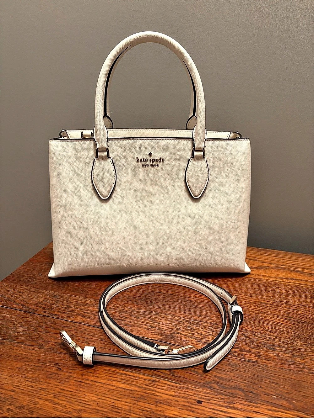 Kate Spade Cameron Medium Satchel Tote in Beige